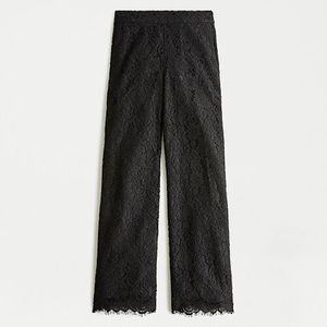 Eyelet Joggers